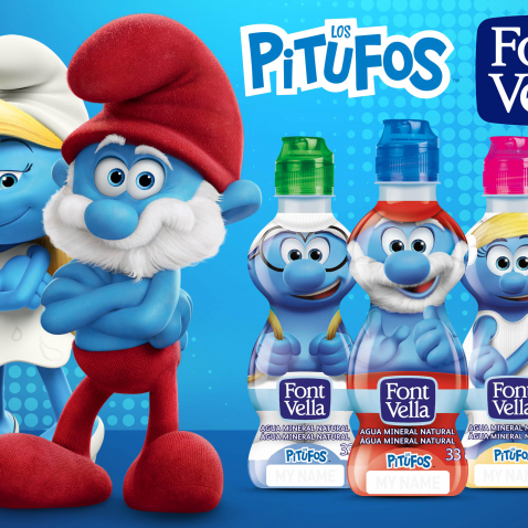 THIS YEAR FONT VELLA AND THE SMURFS MAKE BACK TO SCHOOL FUN