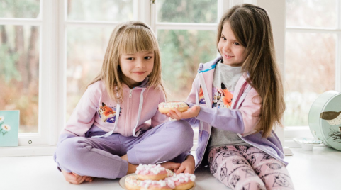 BIEDRONKA LAUNCHES “ANIMAL PLANET KIDS FASHION COLLECTION” WITH CARBOTEX AND DEAPLANETA ENTERTAINMENT
